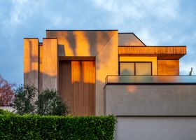 A House Drawn From the Dusk